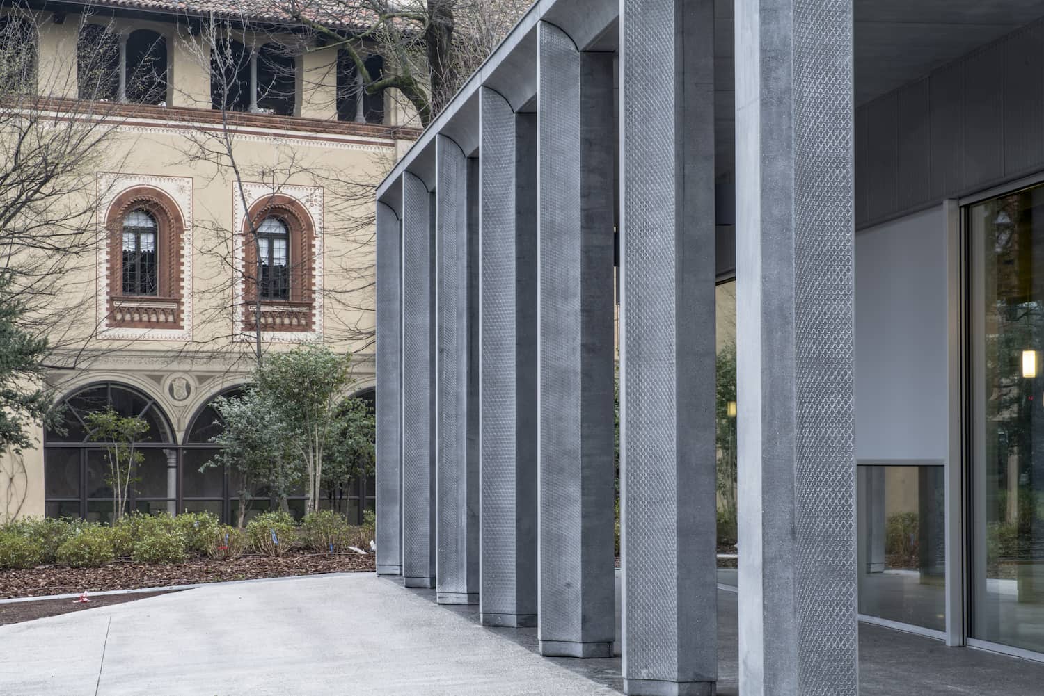 Pirelli Learning Center, Milano con sistemi in alluminio Schüco