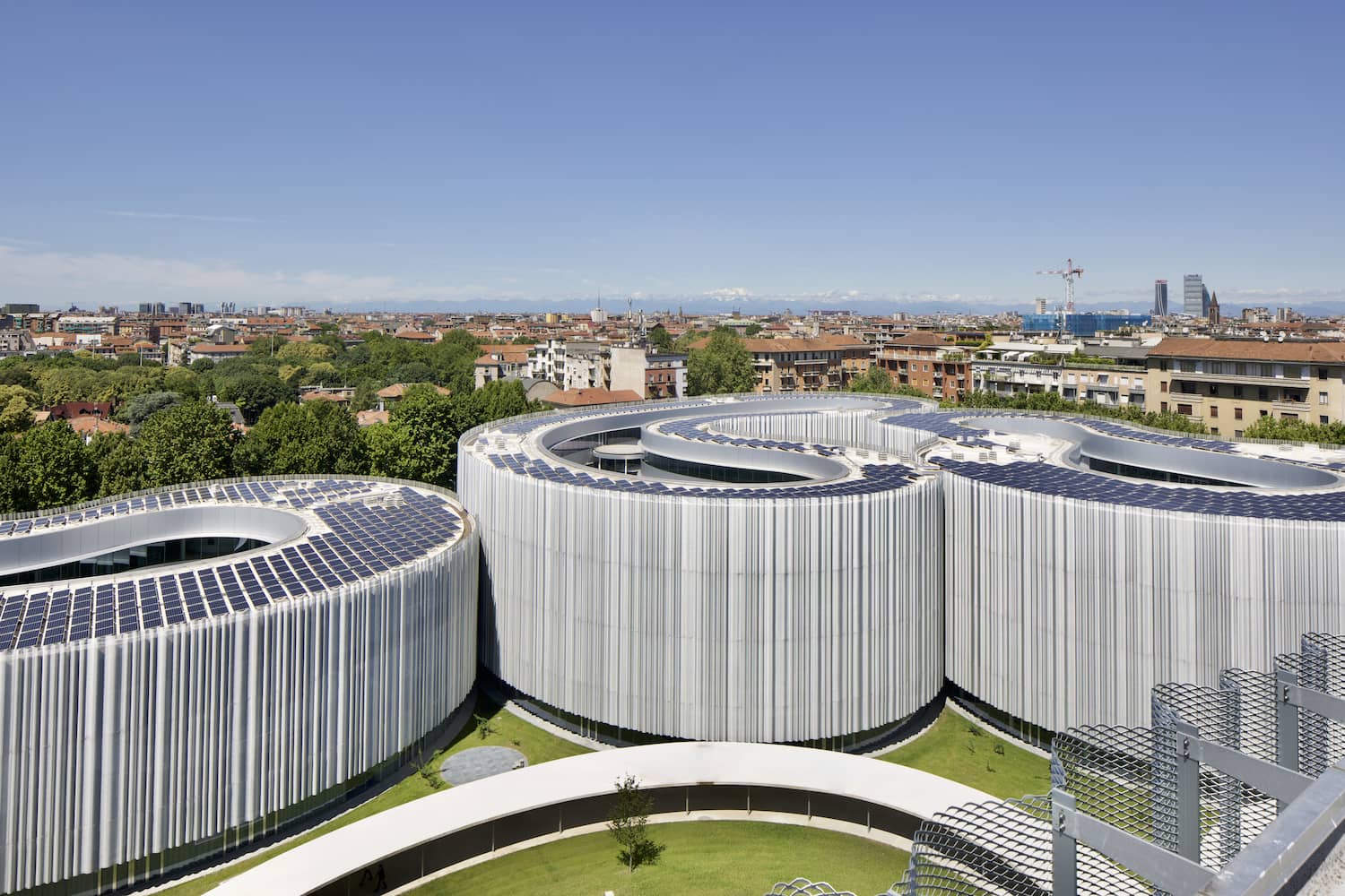 Campus Bocconi a Milano con sistemi in alluminio Schüco