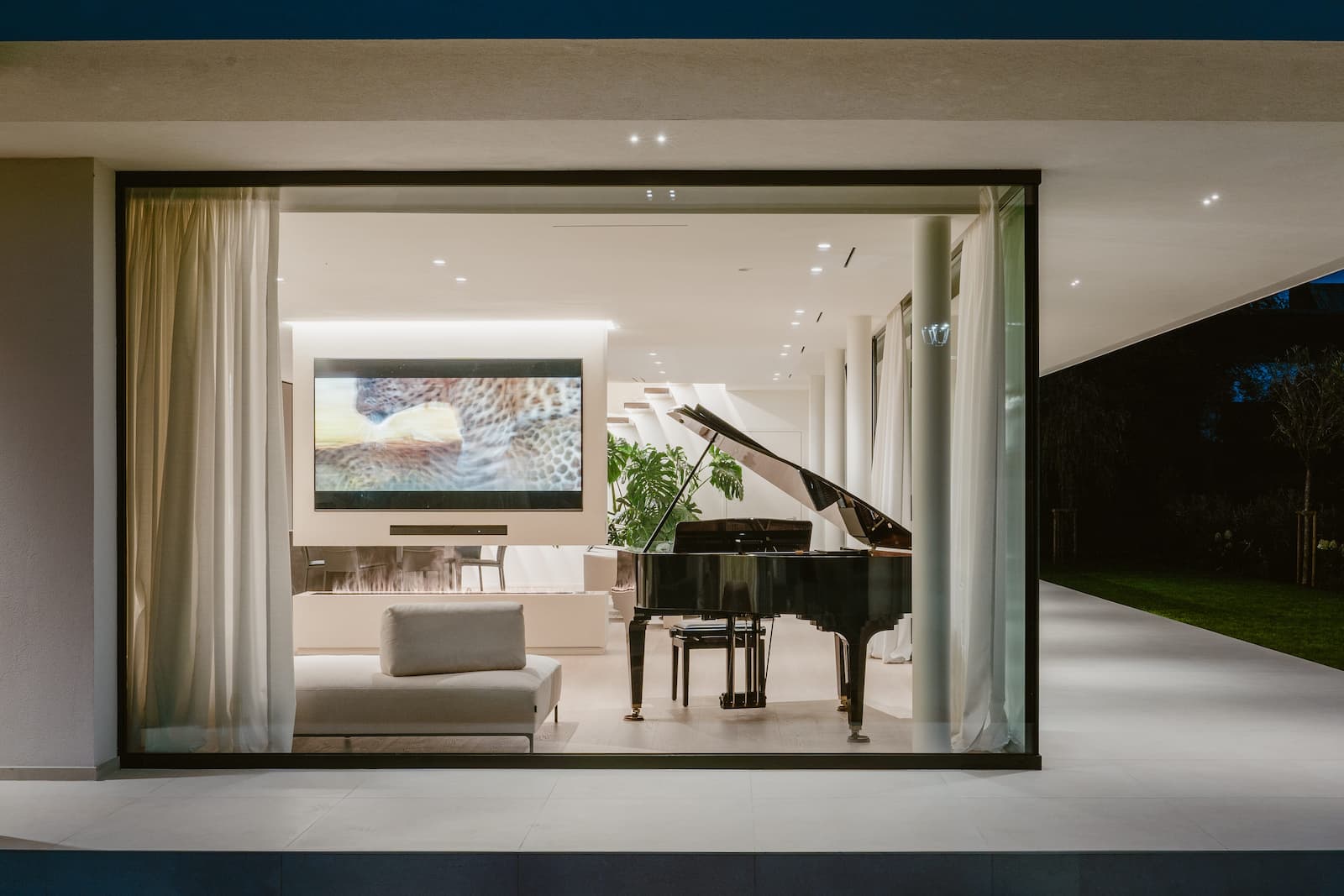 F+C House - camino a vapore acqueo